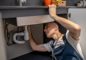 Douche ou lavabo bouché