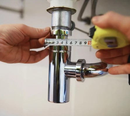 Comment déboucher une canalisation d'égout - Suivez ces conseils rapides pour réparer votre plomberie domestique